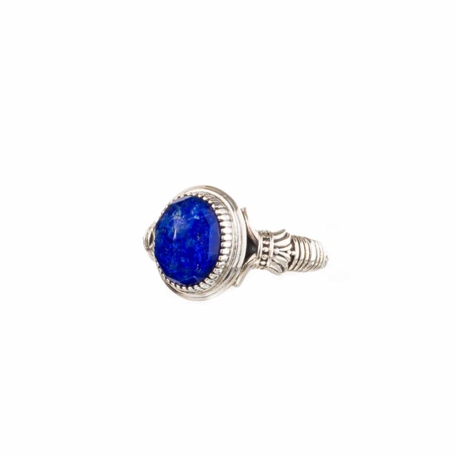 Ariadne oval ring in Sterling Silver with doublet stone