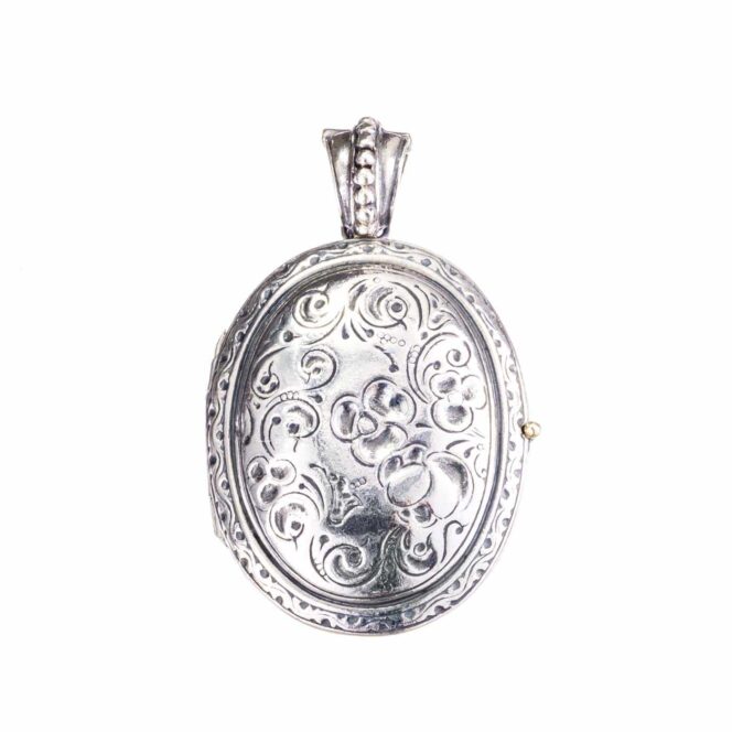 Locket pendant in Sterling Silver