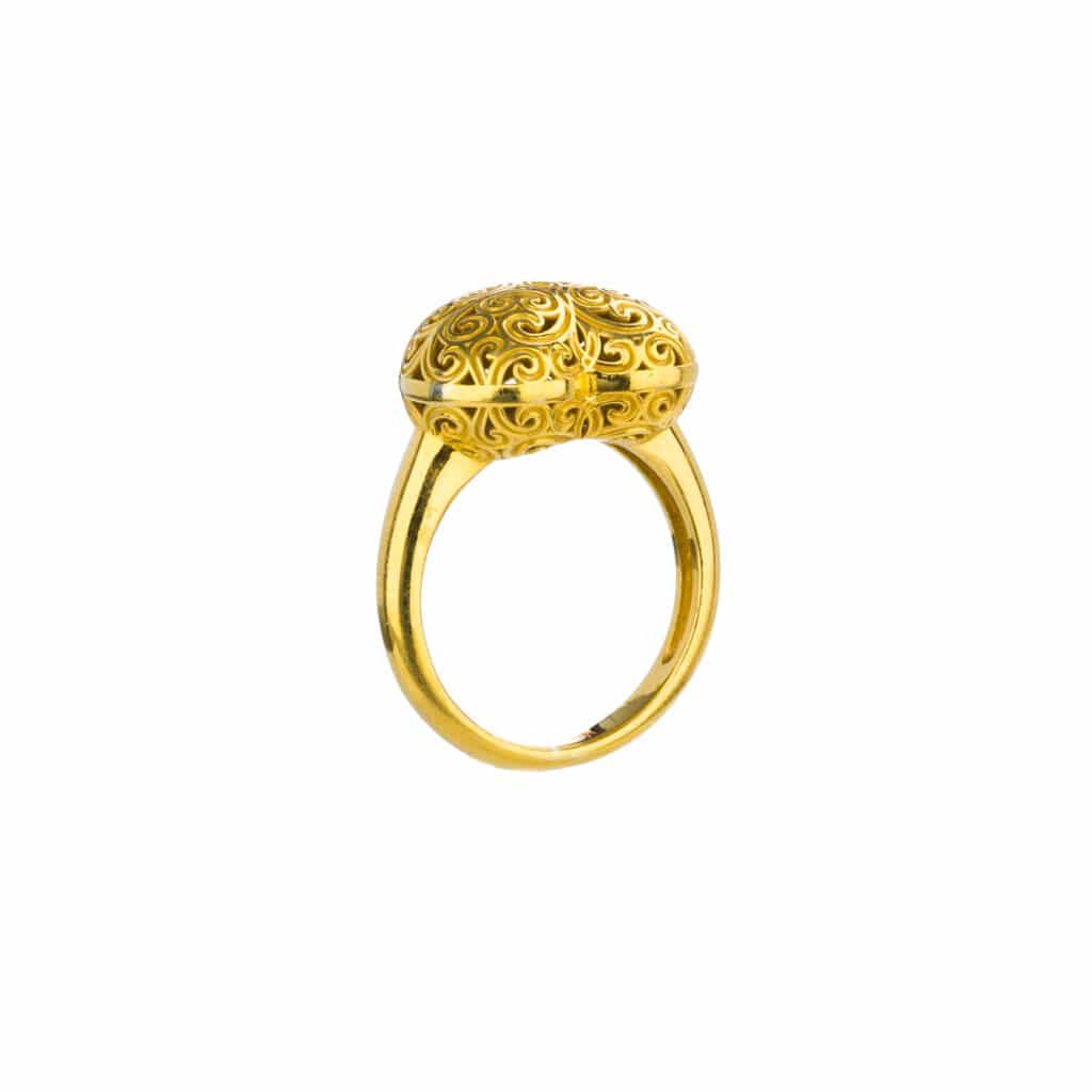 Kallisto Heart Ring in Gold plated sterling silver - Image 4