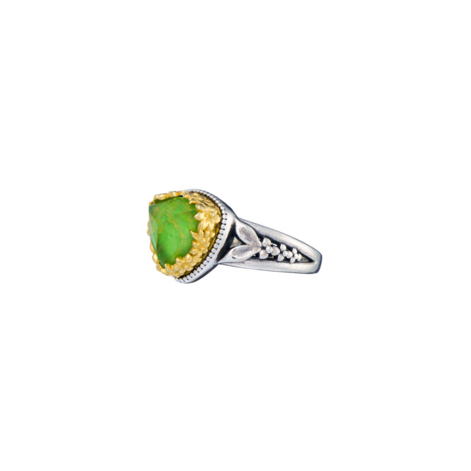 Dione triangle ring in sterling silver with Gold plated parts - Image 3